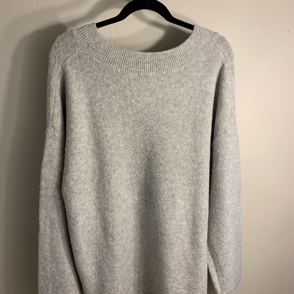 Super cozy fall/winter sweater! - Picture 3 of 3